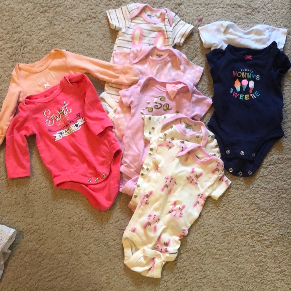 Newborn / 0-3 months onesie bundle